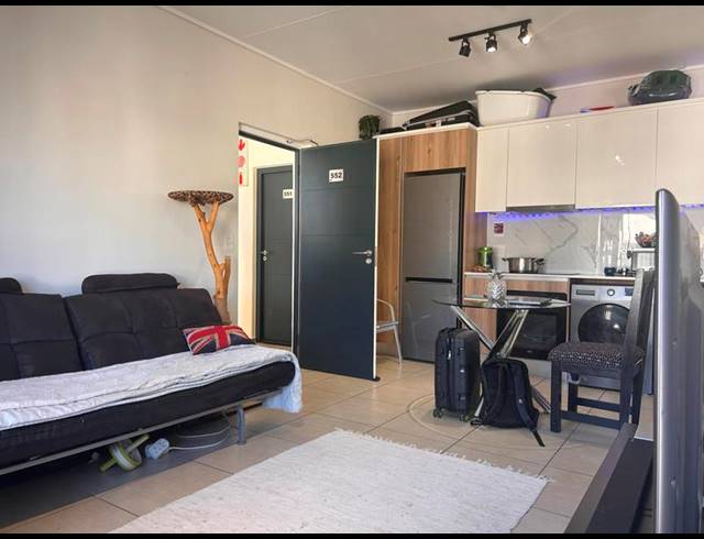 1 BEDROOM PROPERTY TO RENT IN SANDOWN